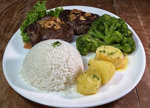 Bar Restaurante Paddock Ribeirão cardápio